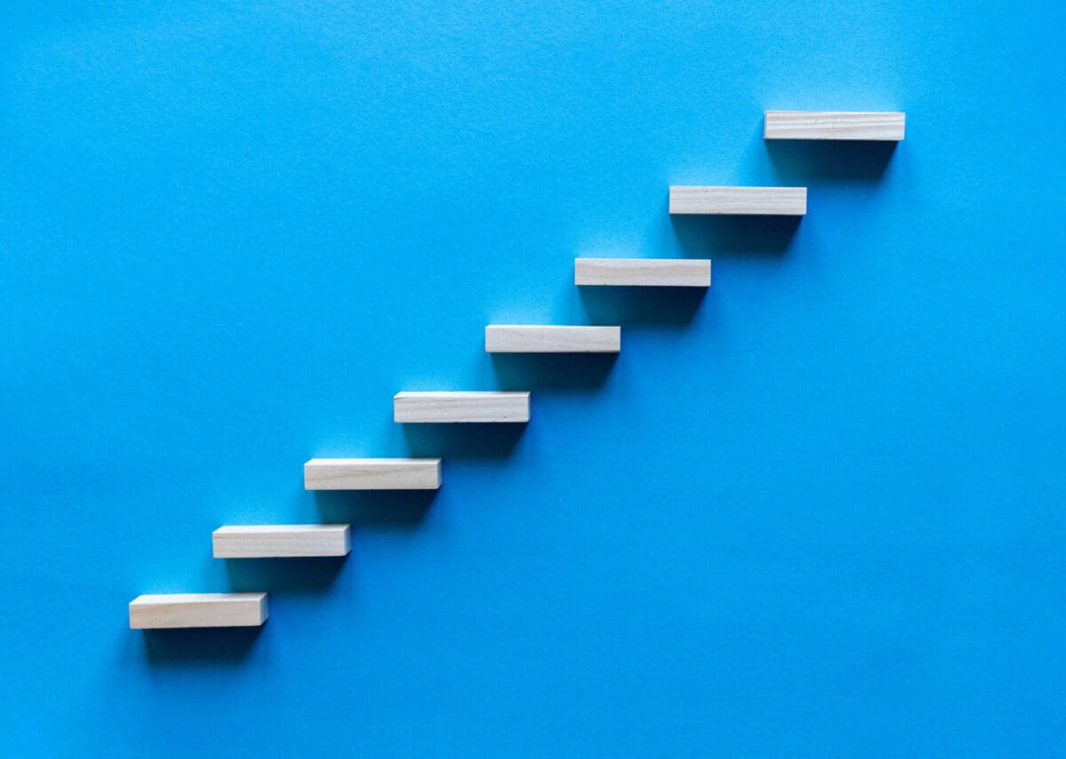 elevating-payroll-hro-today